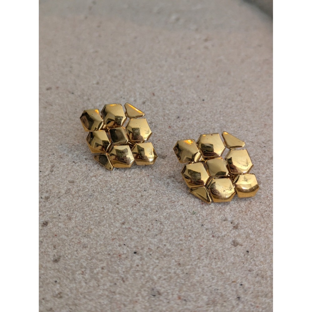 Vintage Napier Clip On Earrings In Glossy Gold Tone Honeycomb Mosaic Tiles